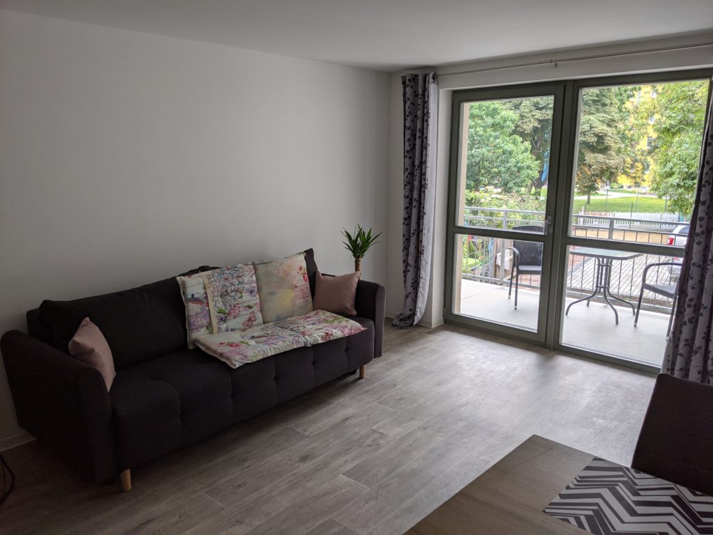 IO19 Wohnzimmer 1L
